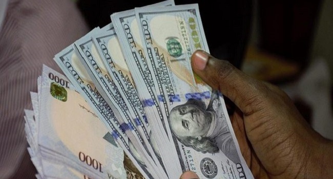 Nigerian naira hits record black market low -abokiFx | Reuters