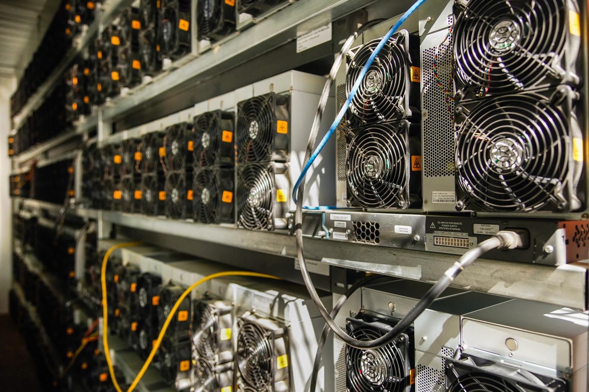 Crypto miners continue ‘sprint’ for hash rate in lead-up to halving