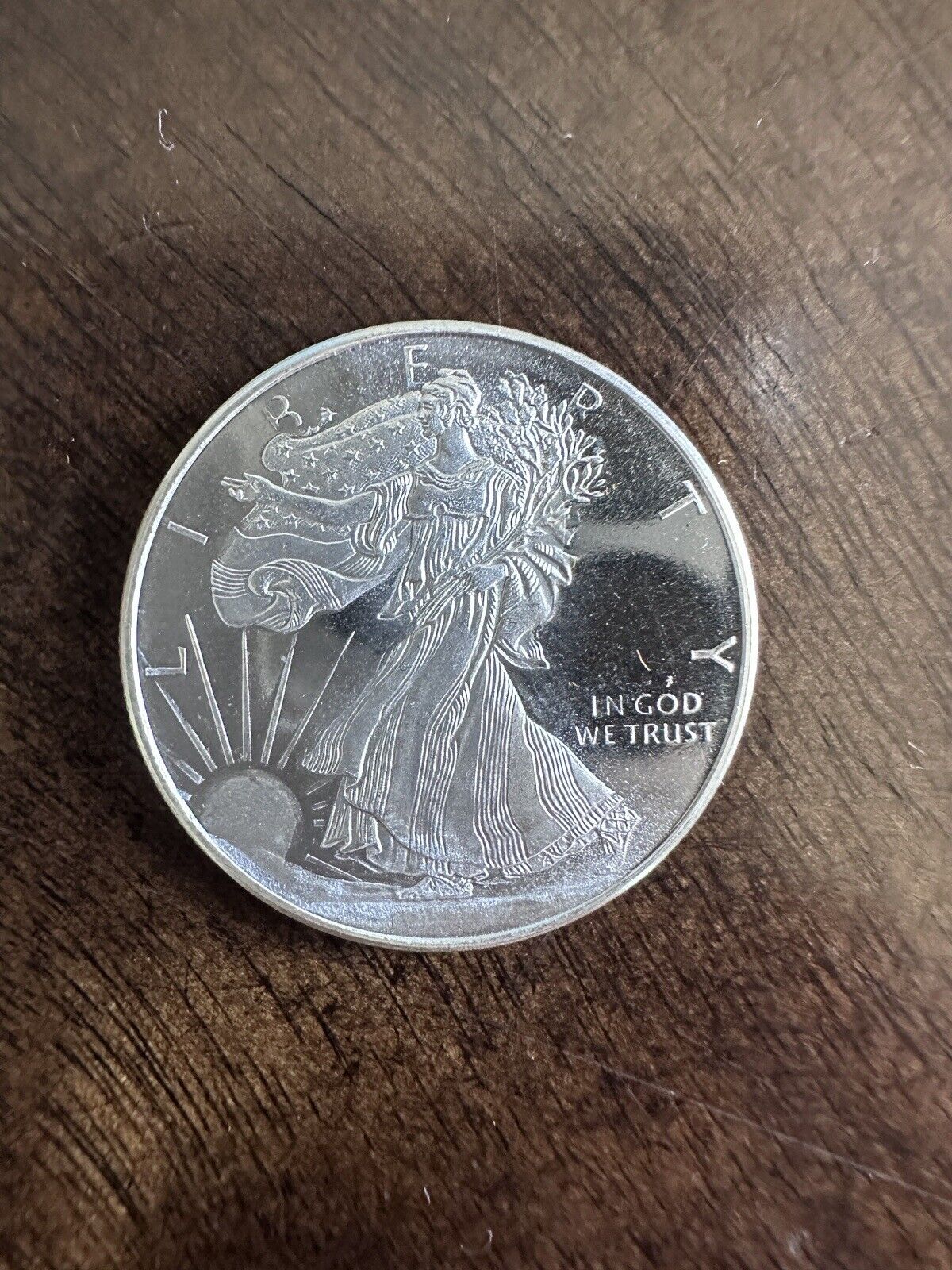 Compare prices of 1/10 oz Fractional Silver Rounds from online dealers