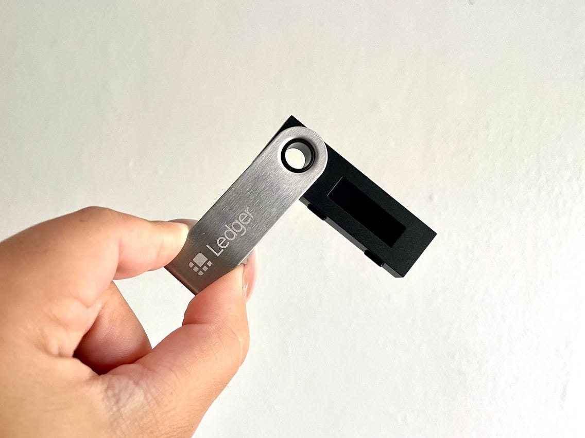 How to Store Bitcoin On a USB - Can Any USB Be a Crypto Wallet?