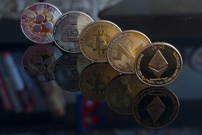 Bitcoin, Ethereum, XRP, EOS and Other Crypto Prices Falls on May 11