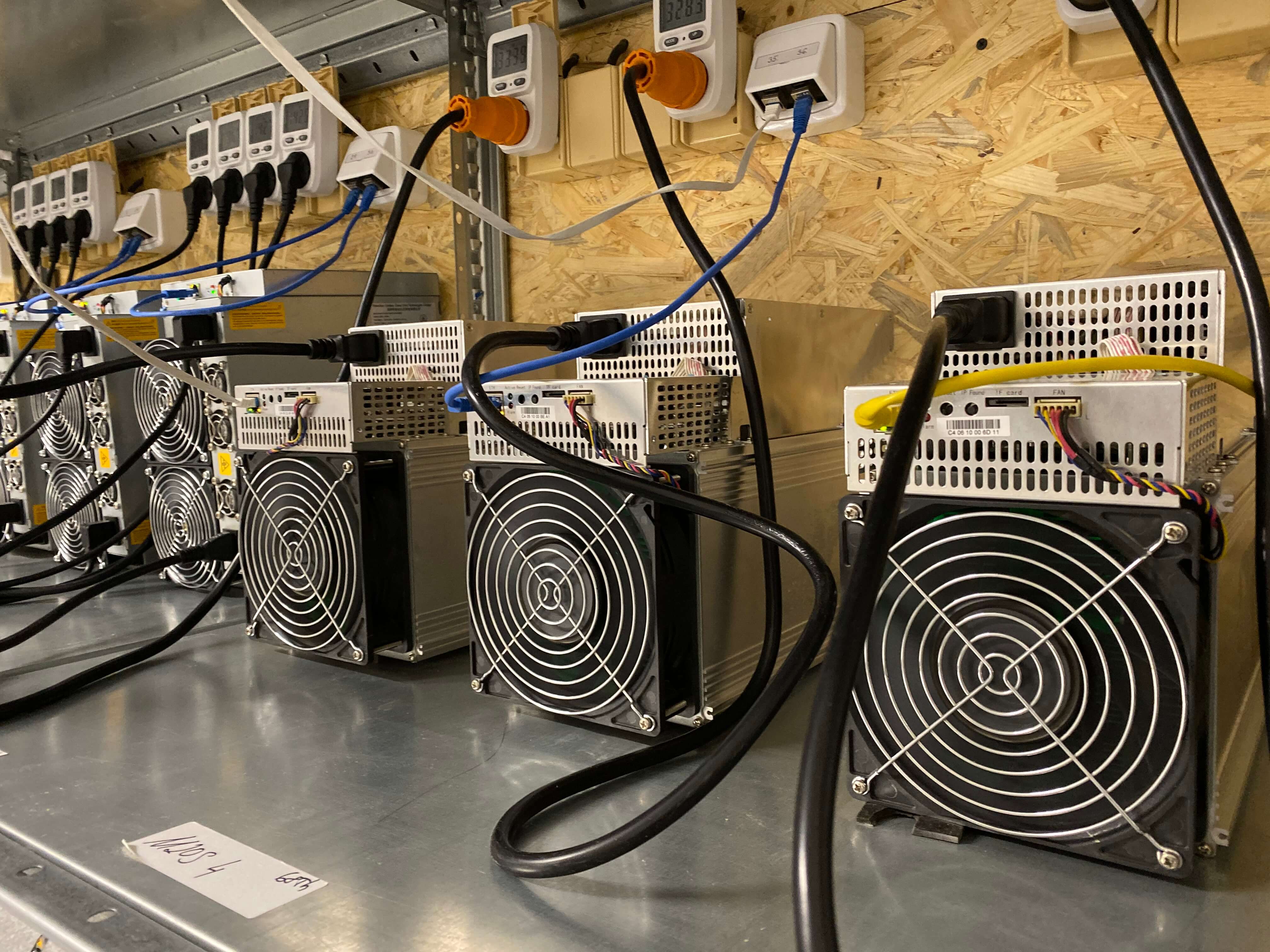 Do I Need a License to Mine Bitcoin? Bitcoin Mining Requirements