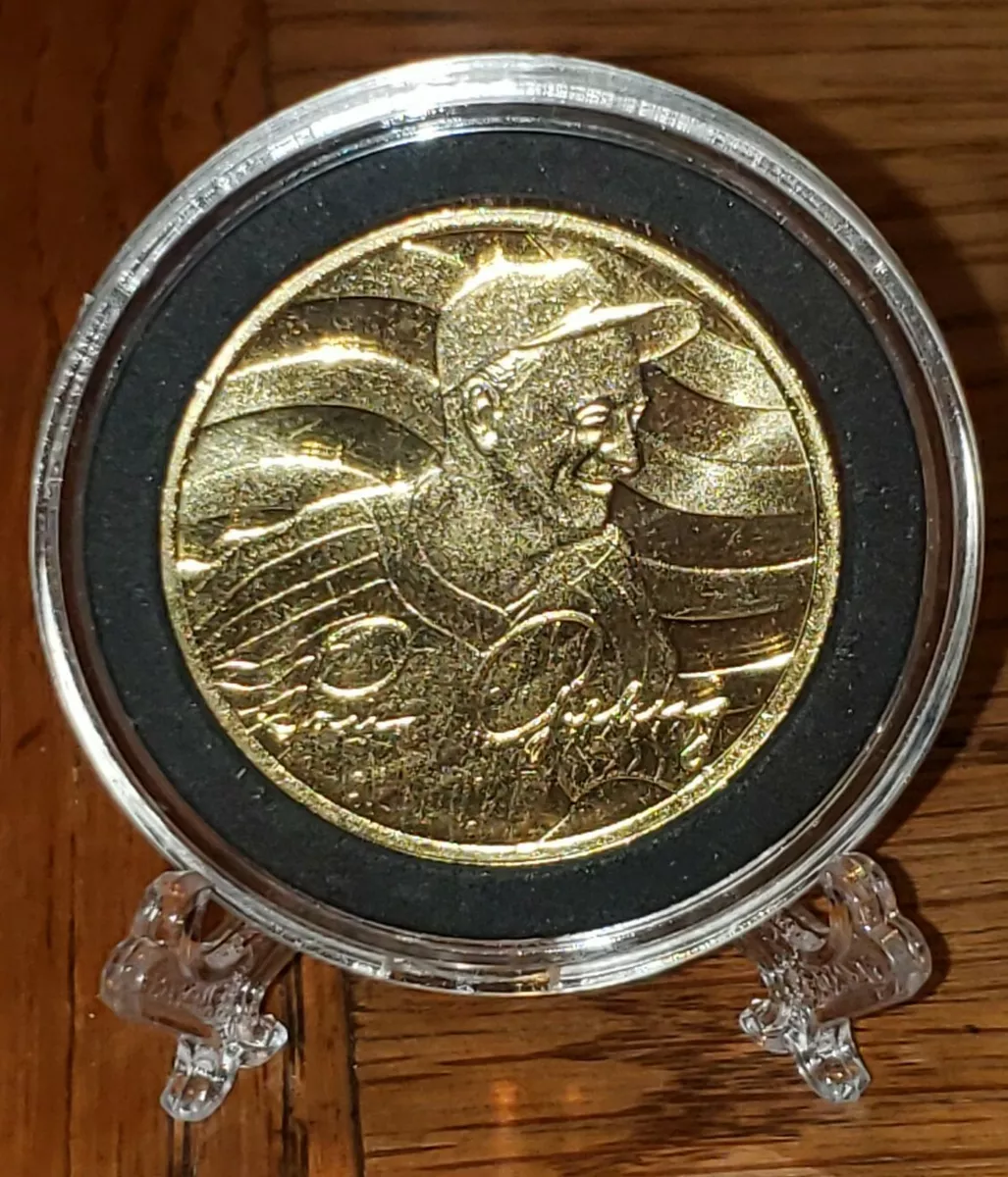 Lids Los Angeles Lakers Highland Mint NBA Anniversary 39mm Gold Mint Coin | Vancouver Mall