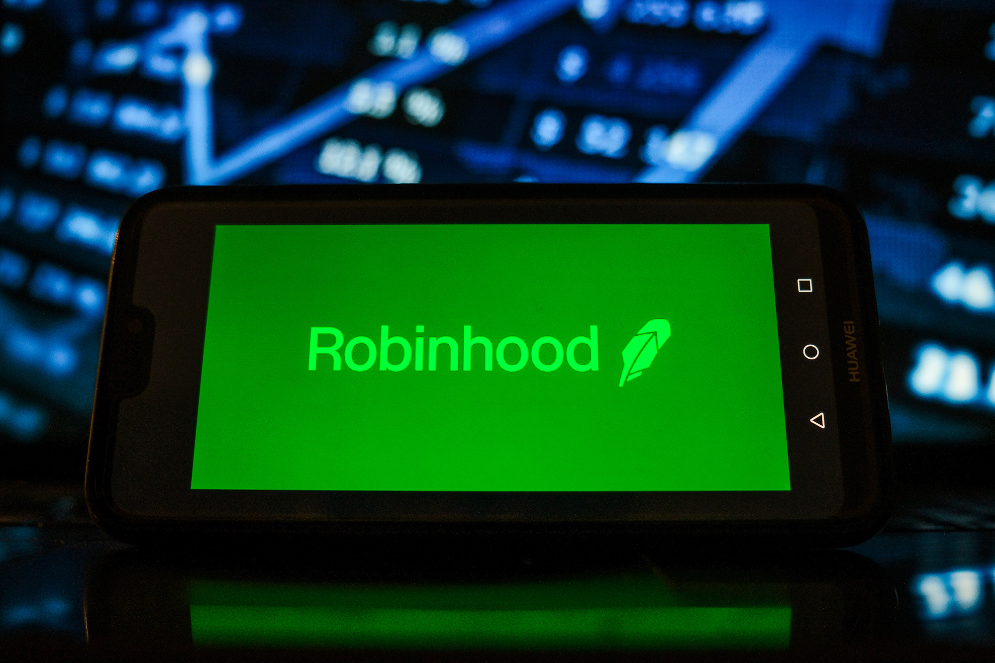 Young investors are taking bigger risks for ‘thrills’ amid Reddit-Robinhood frenzy, crypto surge