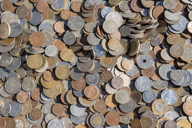 Old Coins Latest Price from Manufacturers, Suppliers & Traders