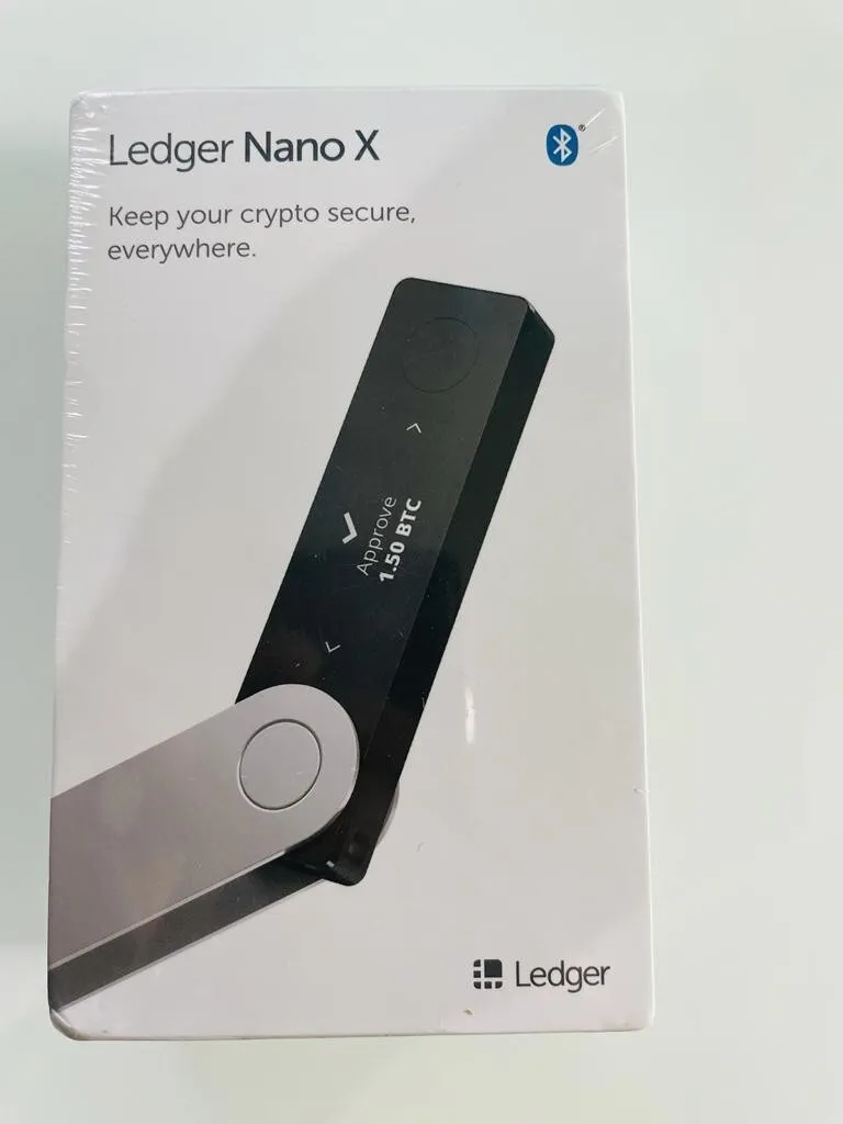 Ledger Nano Wallet - BitcoinWiki