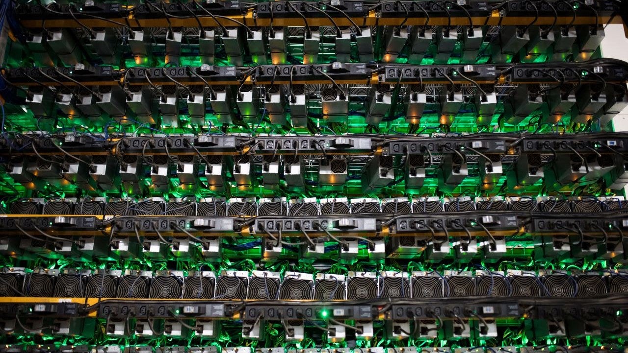 How Much Do Bitcoin Miners Make Nowadays? - CoinCentral