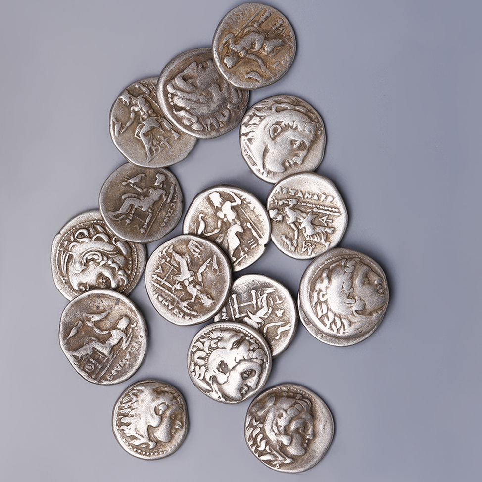 About Vosper 4 Coins