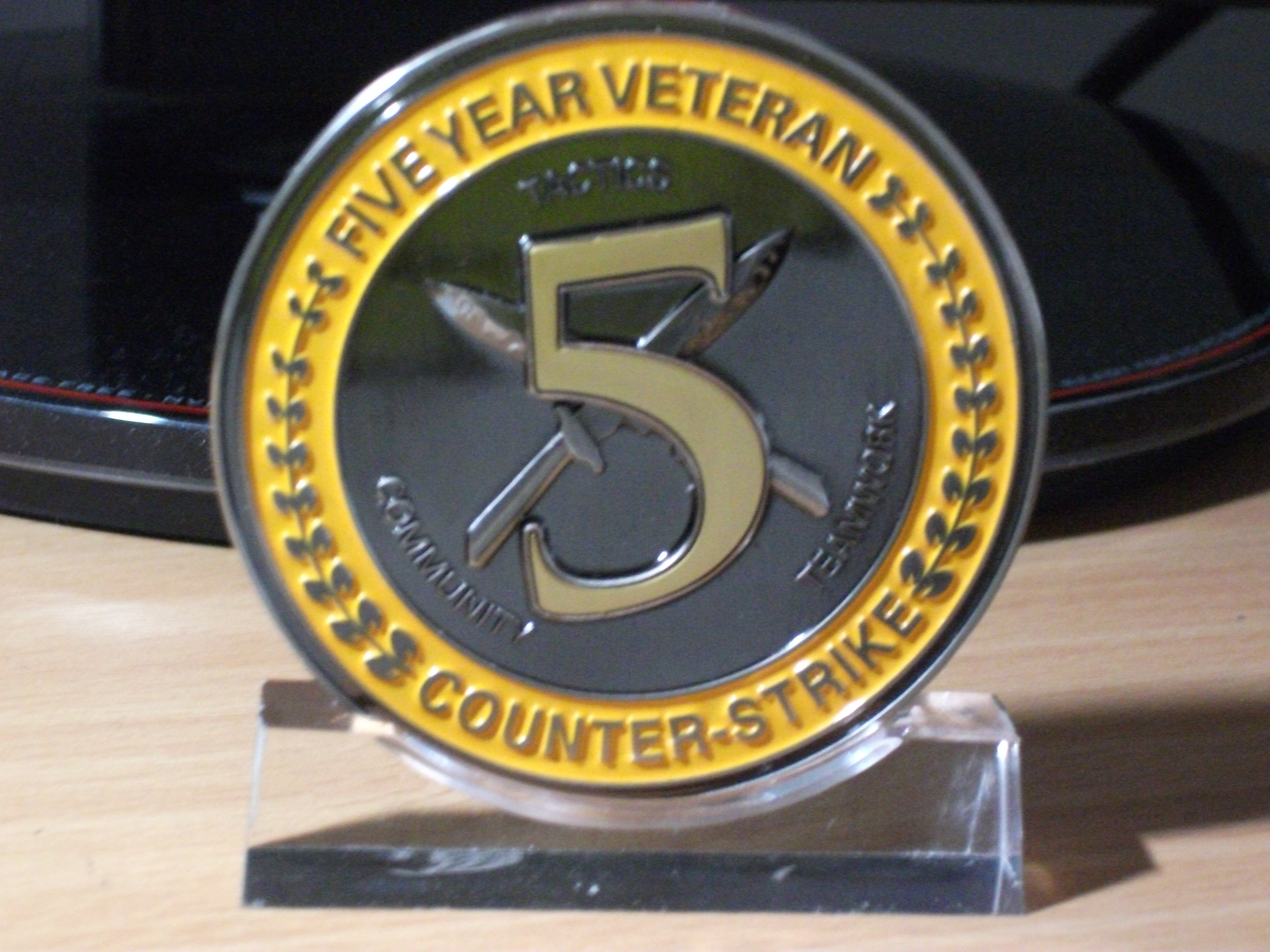 Unboxing my 5 year veteran coin from CS:GO - 5 year veteran coin post - Imgur