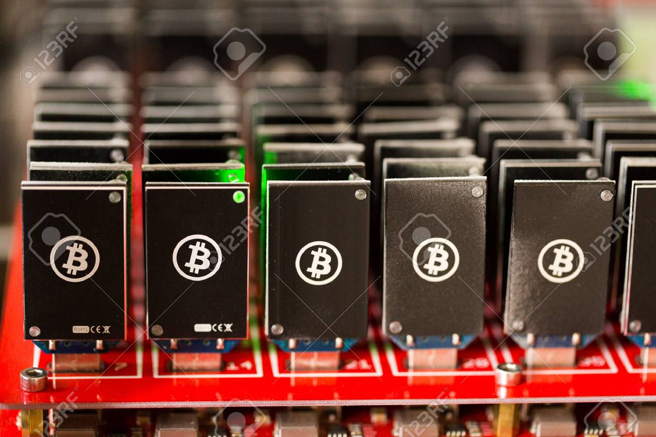 What Is a USB Bitcoin Miner in Crypto, and How Does It Work?