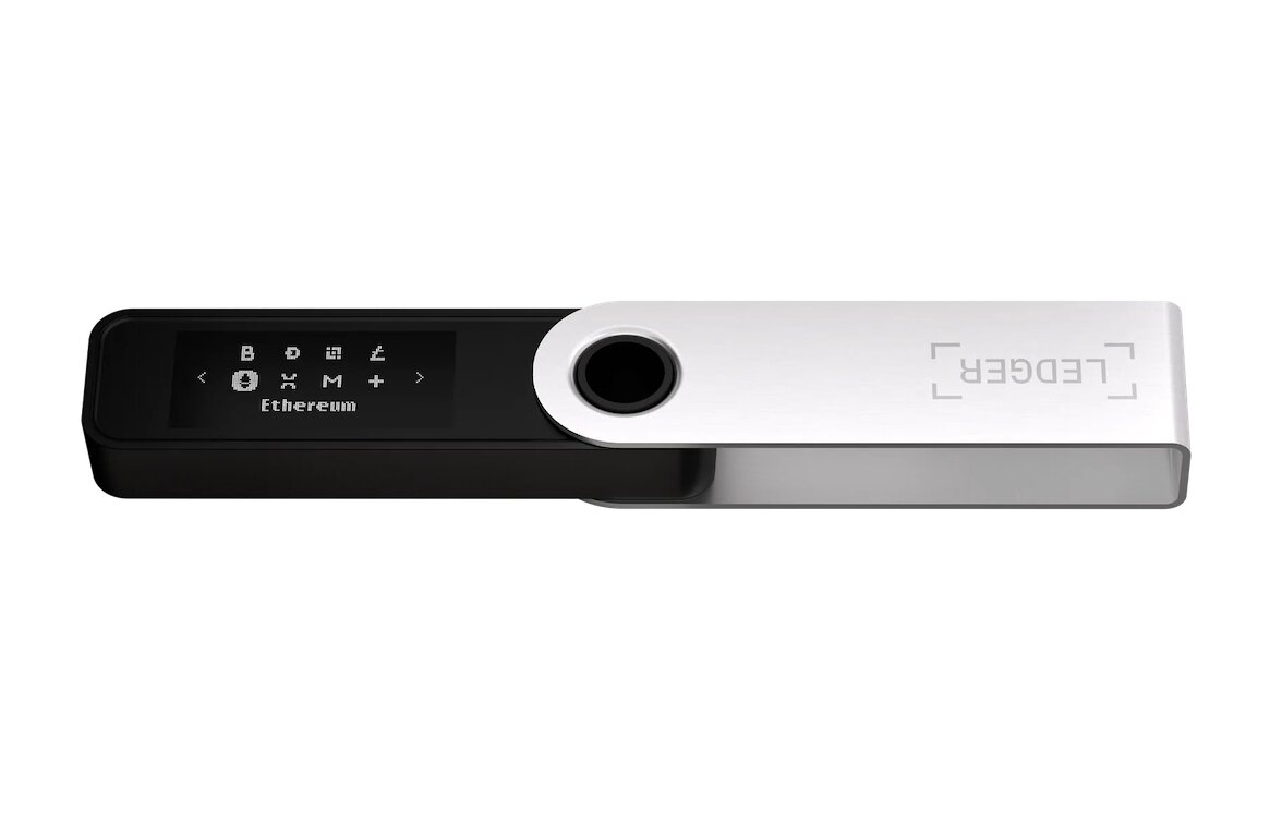 Ledger Nano S Plus vs Kraken: Price, Security & Features