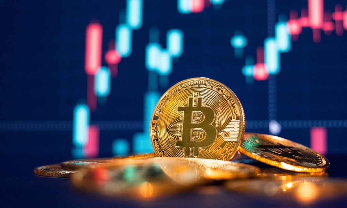 BTC Price Hits $44K, Why Bitcoin Price is Pumping?