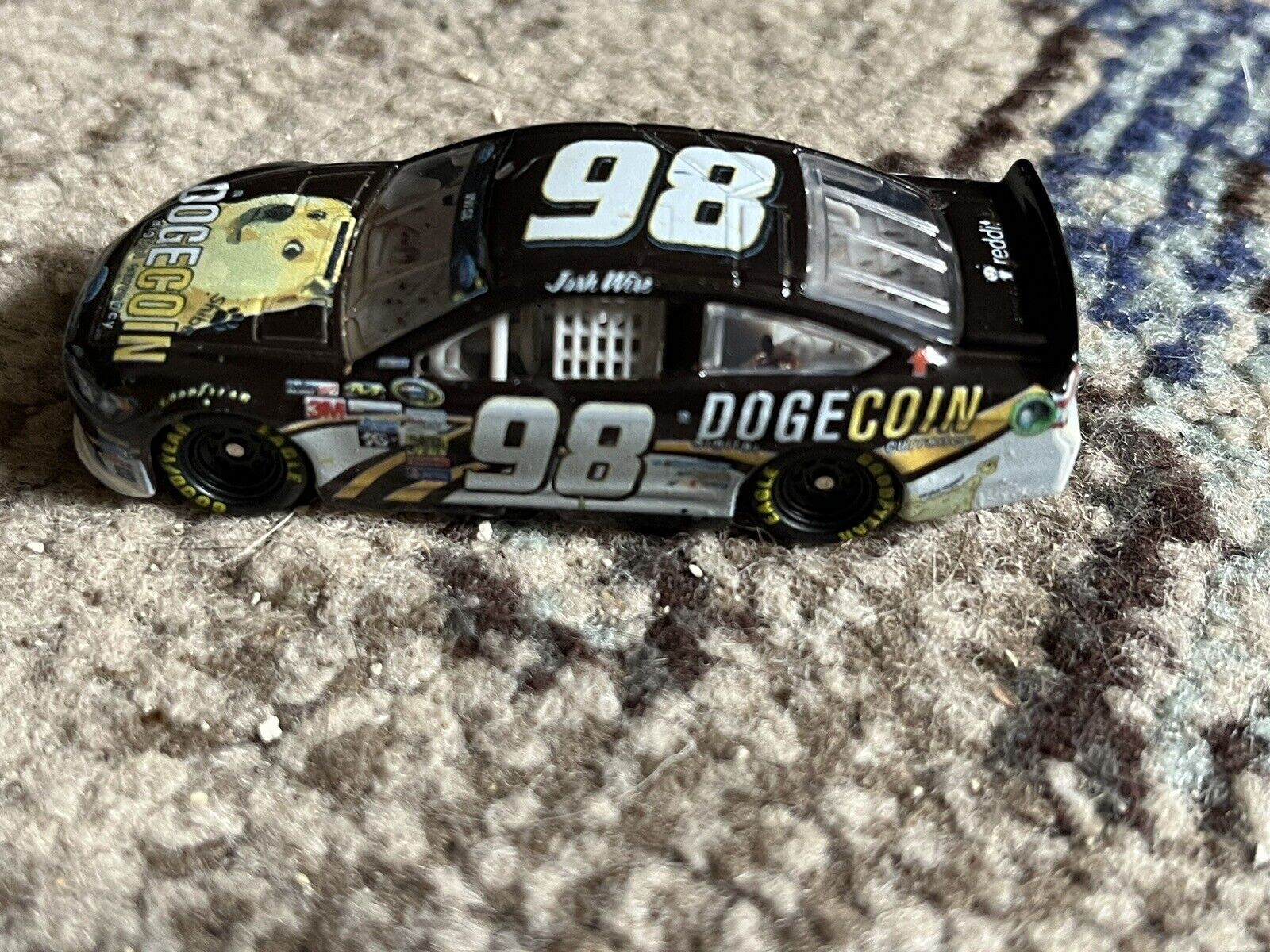 ISO Josh Wise Dogecoin | Diecast Crazy Forums