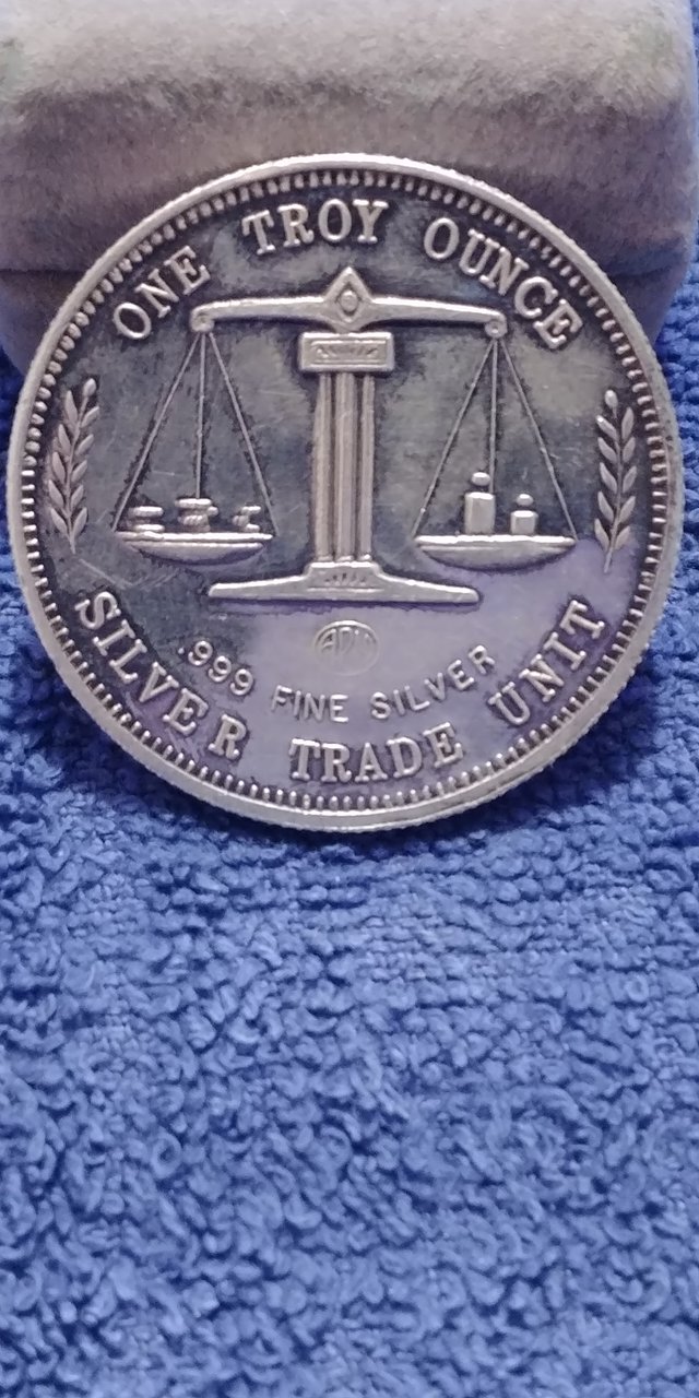 1 OZ Fine Silver Peace Dollar Round - The Mint