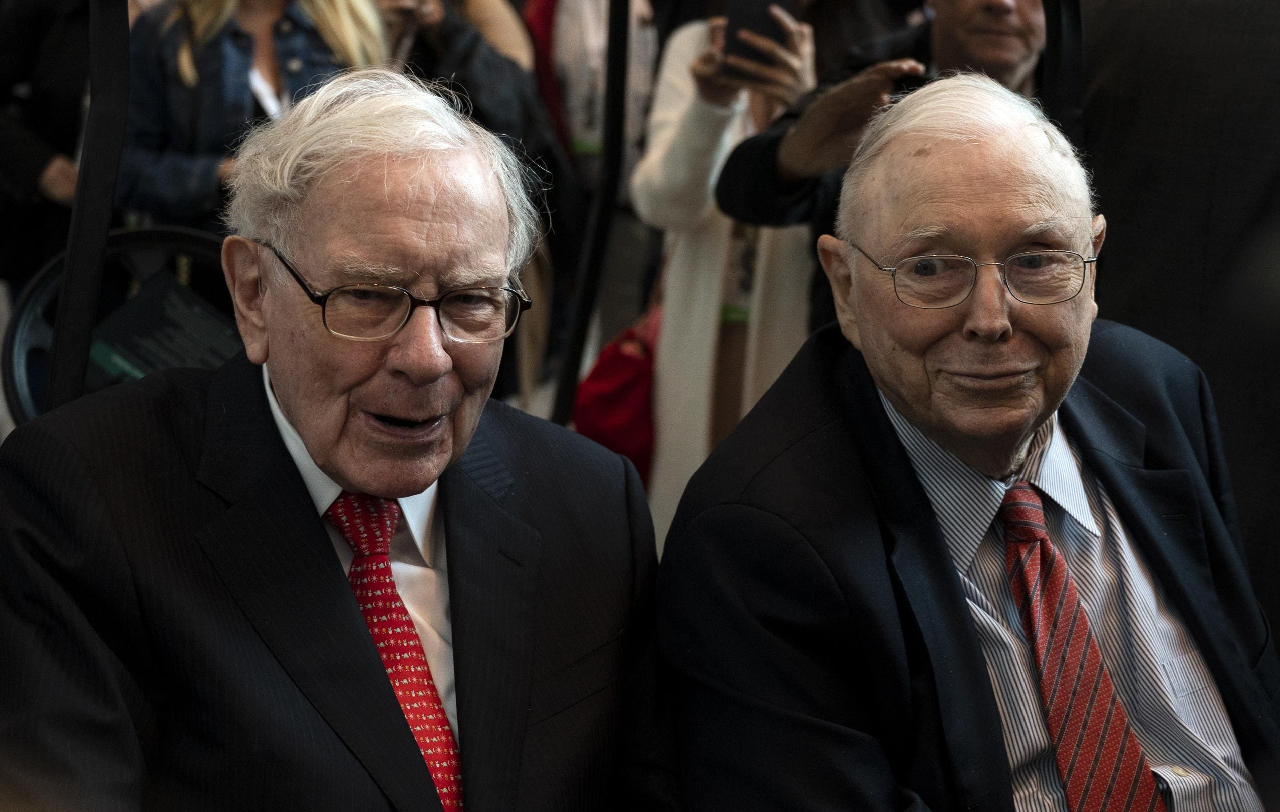 Warren Buffett doesn't believe in Bitcoin, won't buy it even at $ Read here | Mint