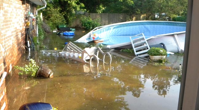 The Dangers of Above-Ground Swimming Pools