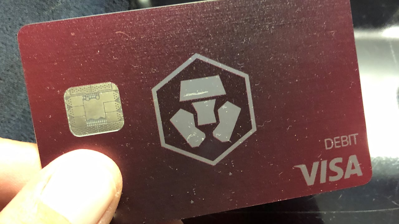 Embily Crypto - Debit Visa Card | Plastic & Virtual | Free delivery!