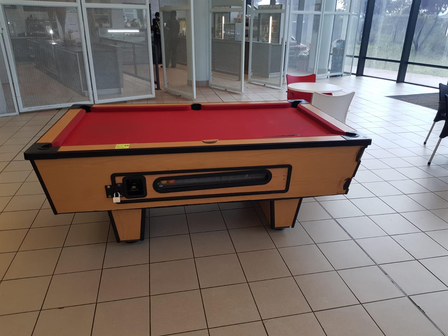 Slate coin operated pool table for sale in Bloemfontein | Clasf sports-and-sailing