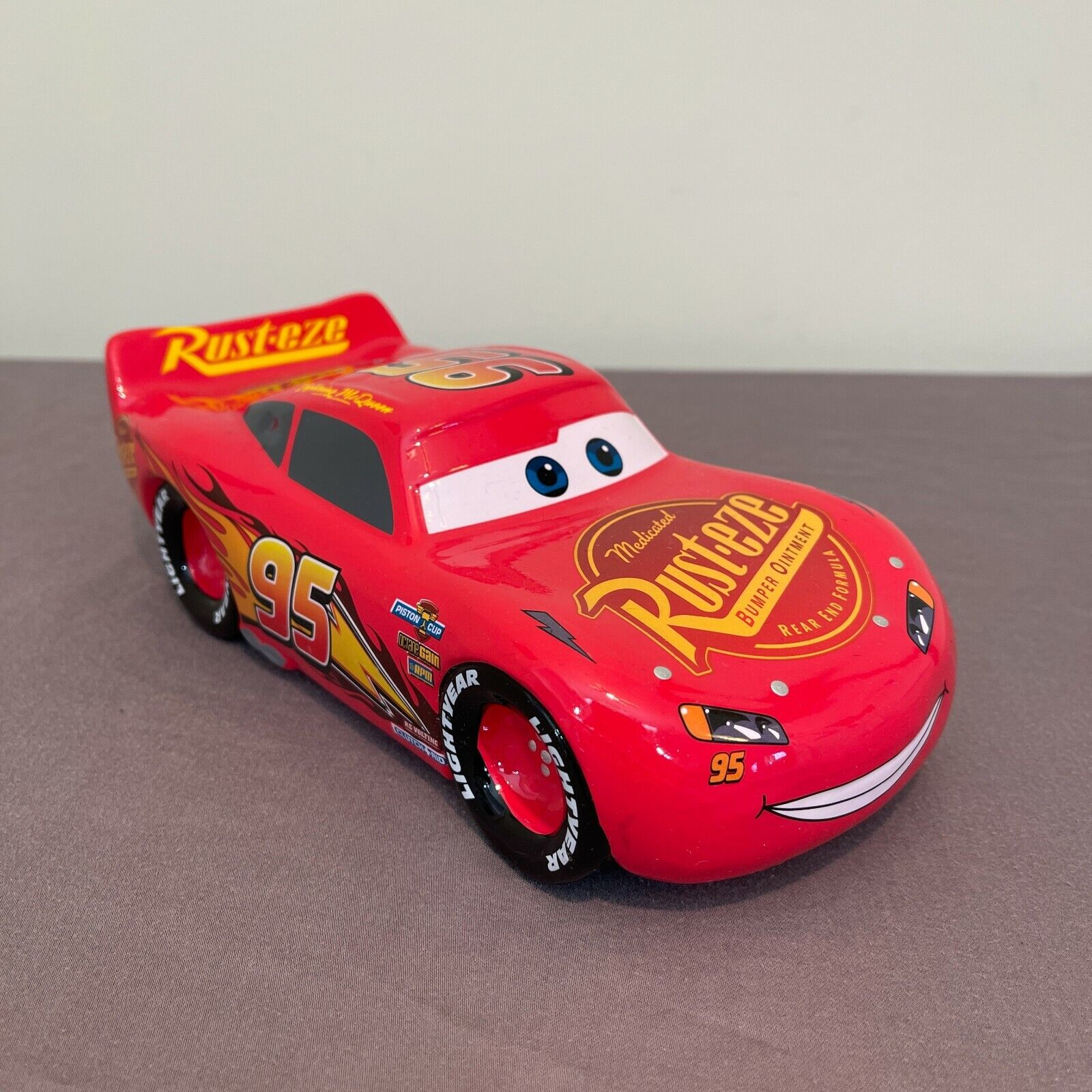 Pixar Cars Lightning McQueen Piggy Bank – Kids Kenya | Ubuy