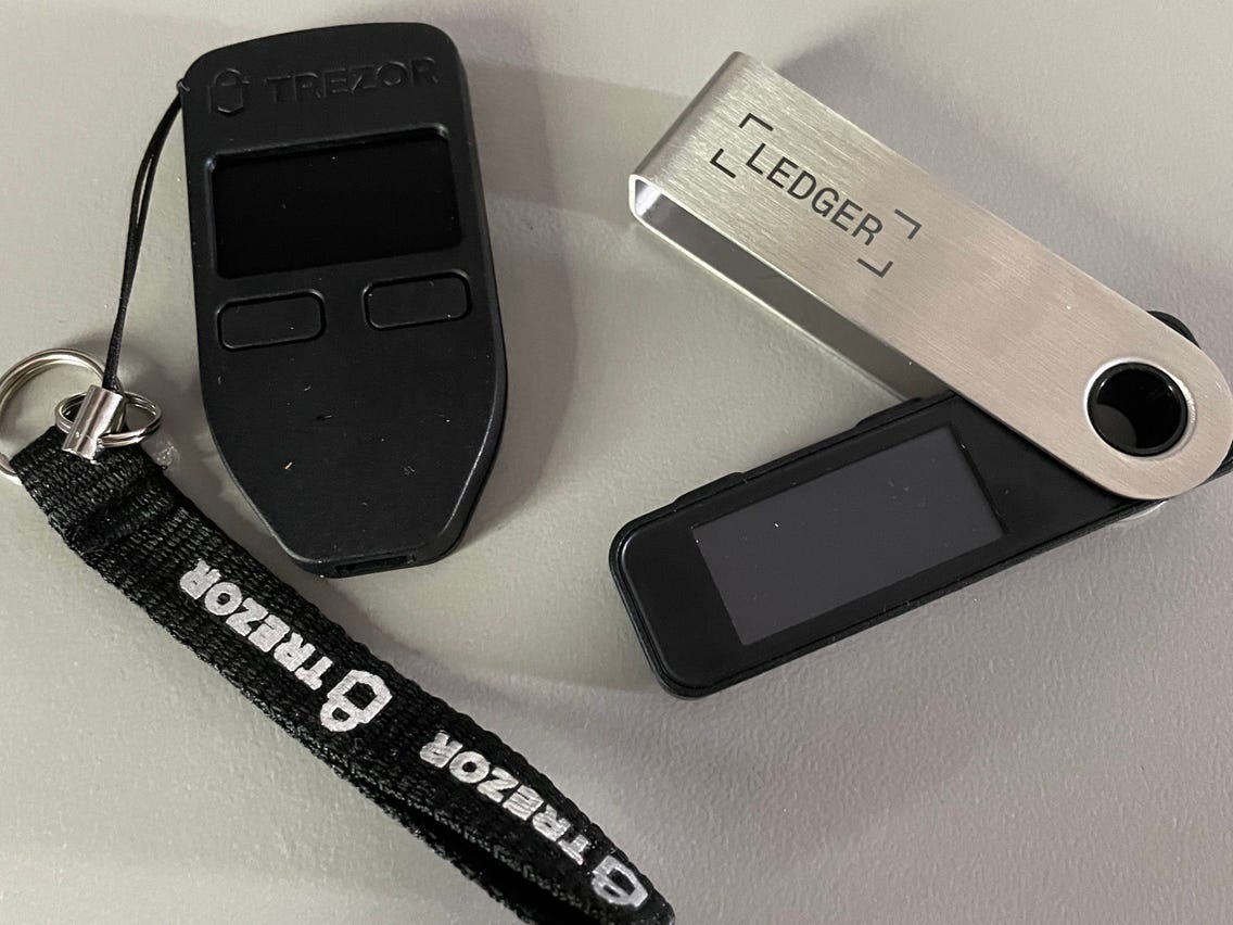 Ledger Nano S Plus vs. Trezor Model One - Compare wallets - ecobt.ru